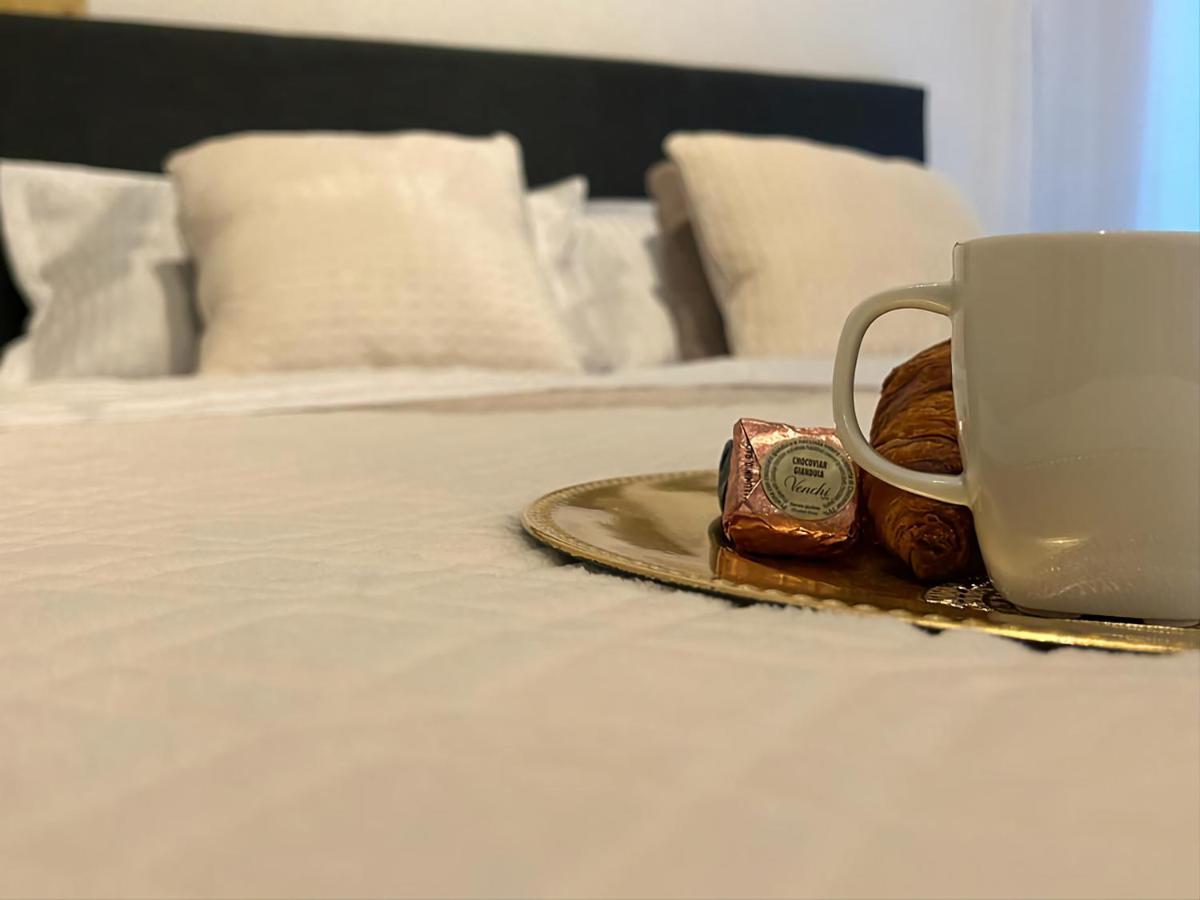 Luxury Mansion Apartment Bucharest Luaran gambar