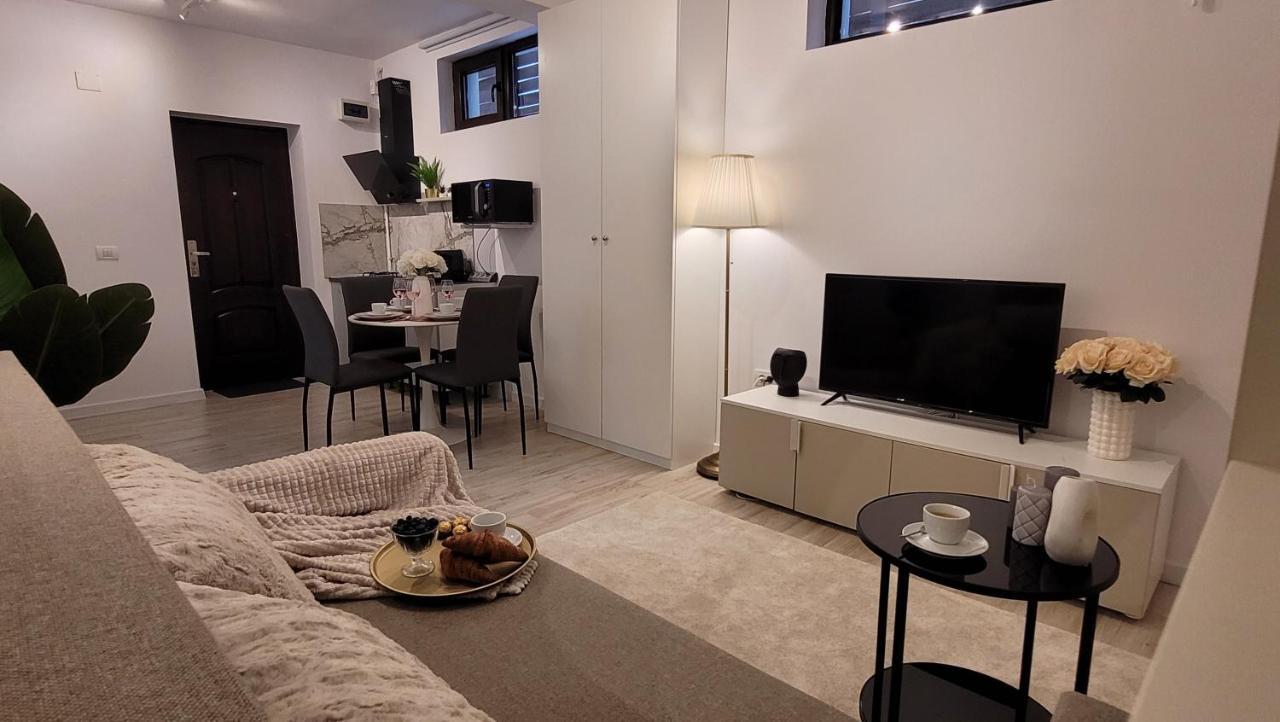 Luxury Mansion Apartment Bucharest Luaran gambar