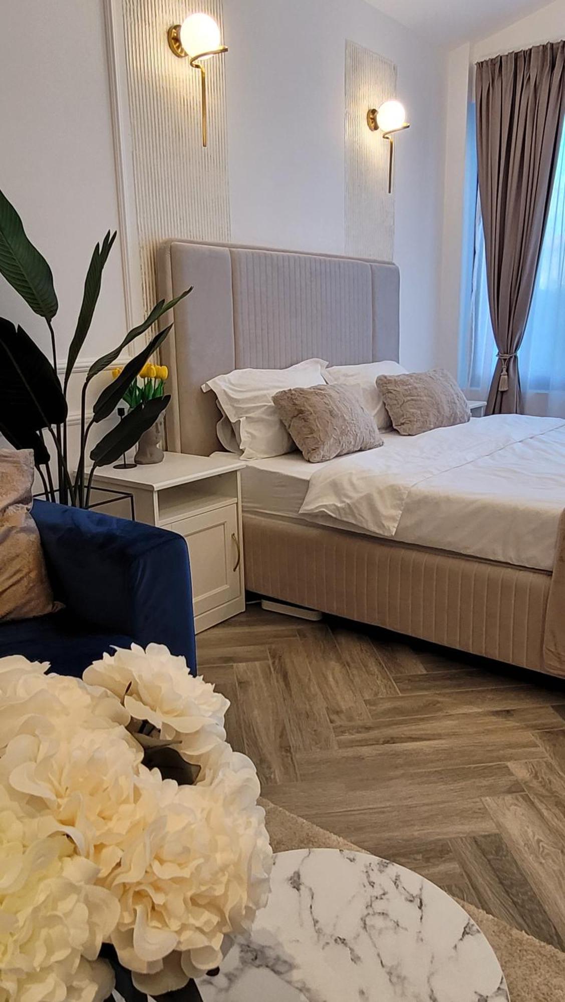 Luxury Mansion Apartment Bucharest Luaran gambar